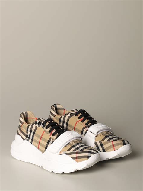 tenis burberry hombre|zapatos burberry originales.